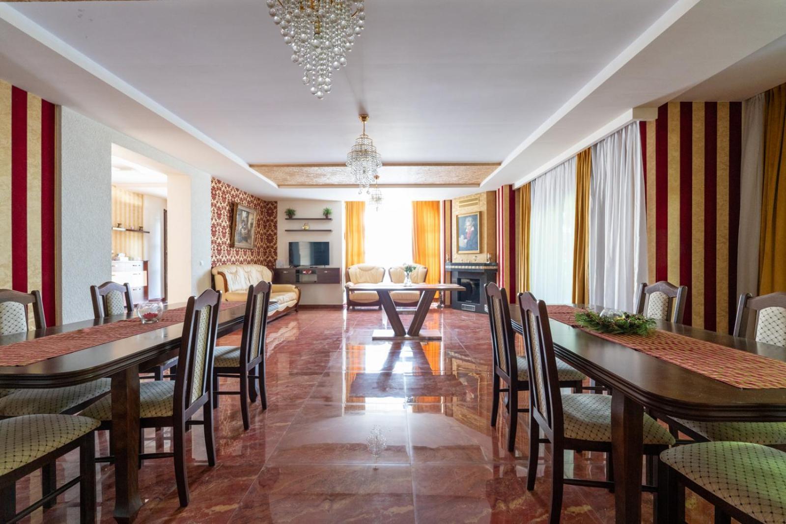 Farawayhomes Aparthotel Near Vienna Airport - Anytime Self Check-In Bruck-Leitha Dış mekan fotoğraf