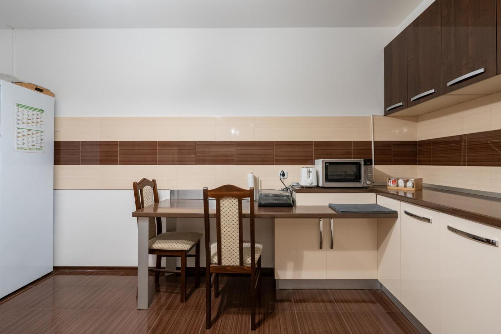 Farawayhomes Aparthotel Near Vienna Airport - Anytime Self Check-In Bruck-Leitha Dış mekan fotoğraf