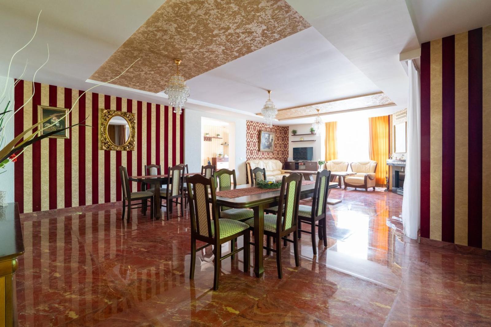 Farawayhomes Aparthotel Near Vienna Airport - Anytime Self Check-In Bruck-Leitha Dış mekan fotoğraf